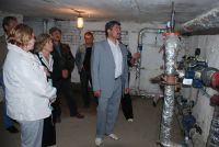 Глава города осматривает теплоузел
