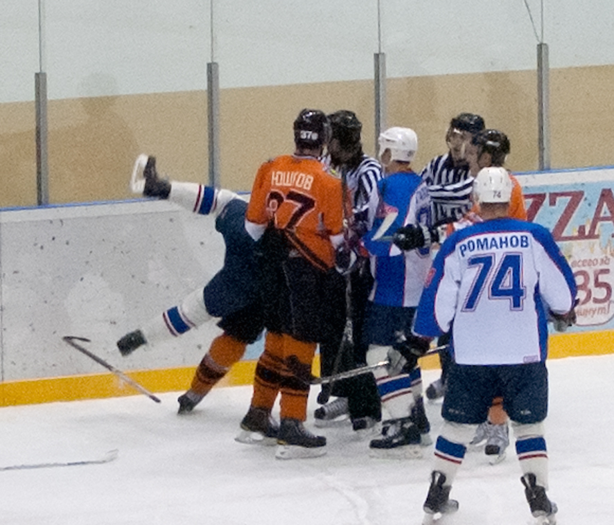 Мелочь трясут