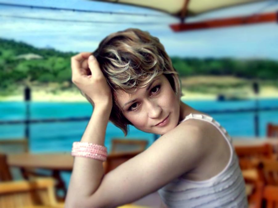 плавучее кафе