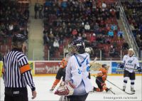 Он сам упал, я видел