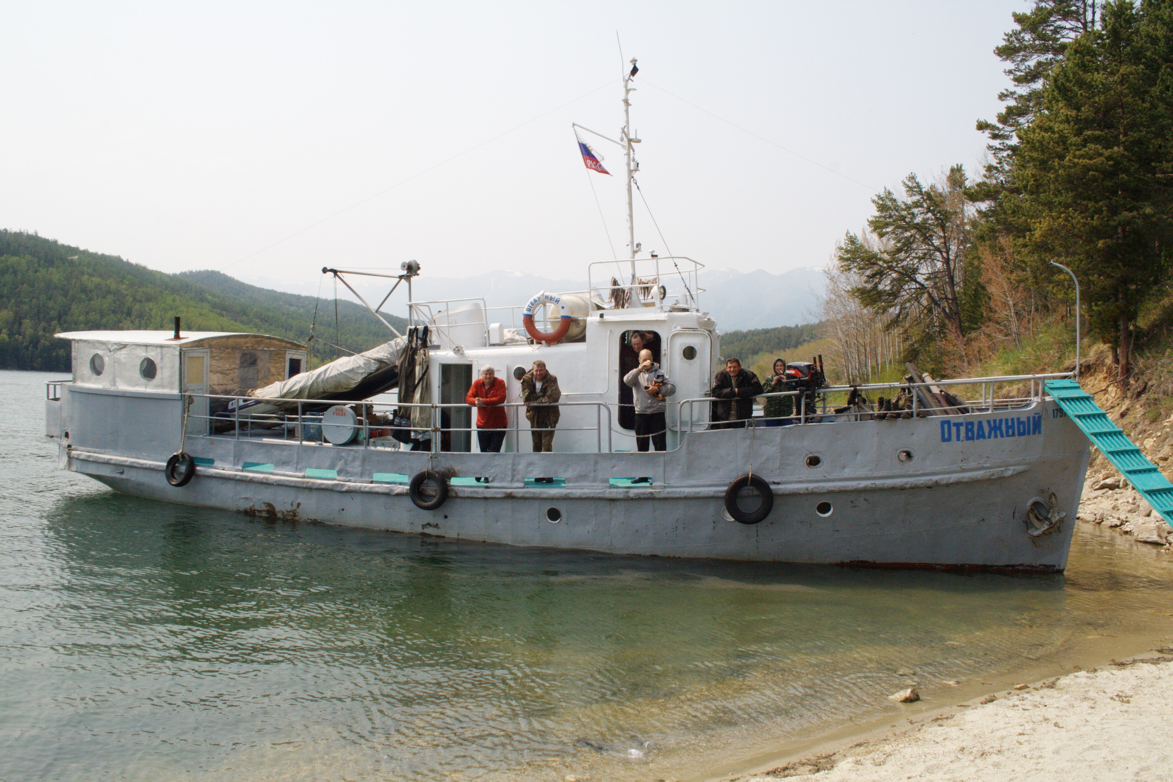 Бухта змеиная.