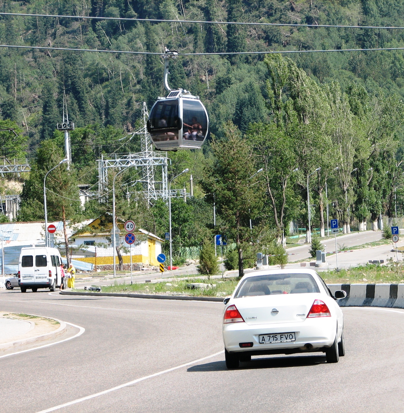 Горнолыжка работает и летом