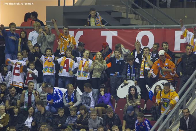 болеем за наших...