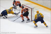 бросок вратаря