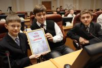 Самым молодым лауреатом конкурса и самым юным участником стал 12-летний ученик школы №10 города Ангарска Михаил Минеев Самым молодым лауреатом конкурса и самым юным участником стал 12-летний ученик школы №10 города Ангарска Михаил Минеев