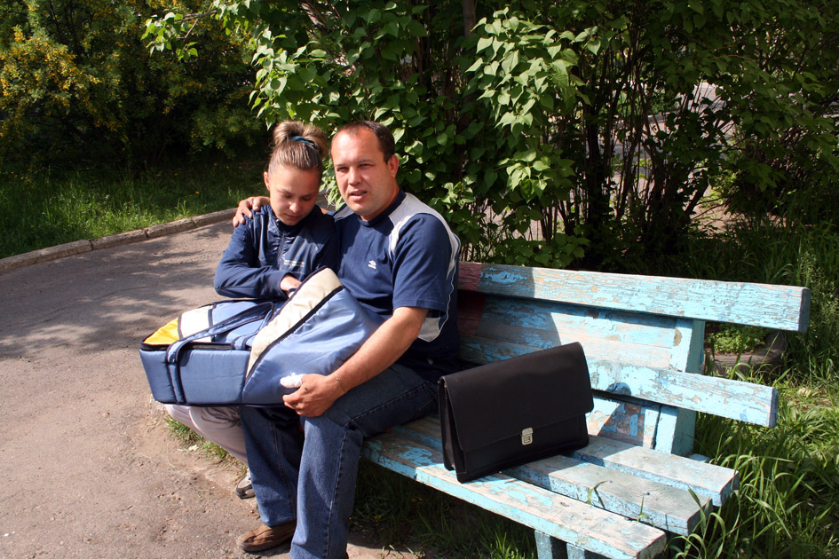 Сирота Надежда МАКАРЕНКО