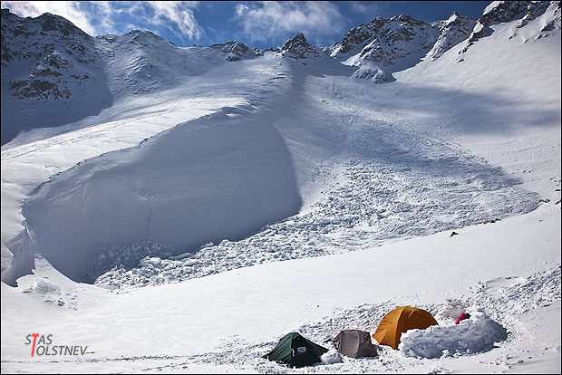 Фрирайд-лагерь на леднике.