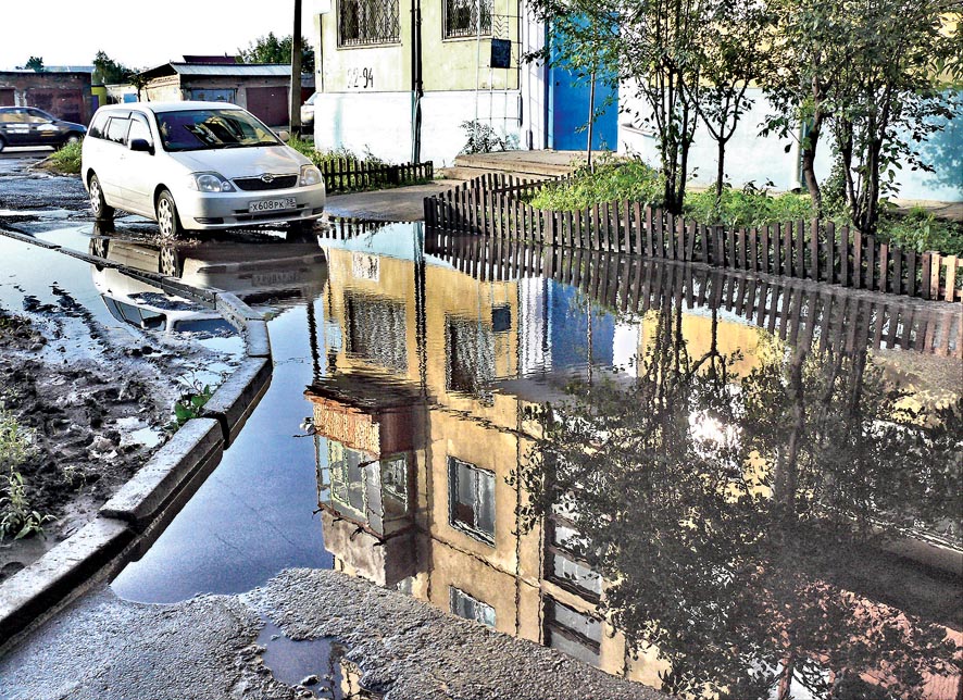 Лужа в 94 квартале