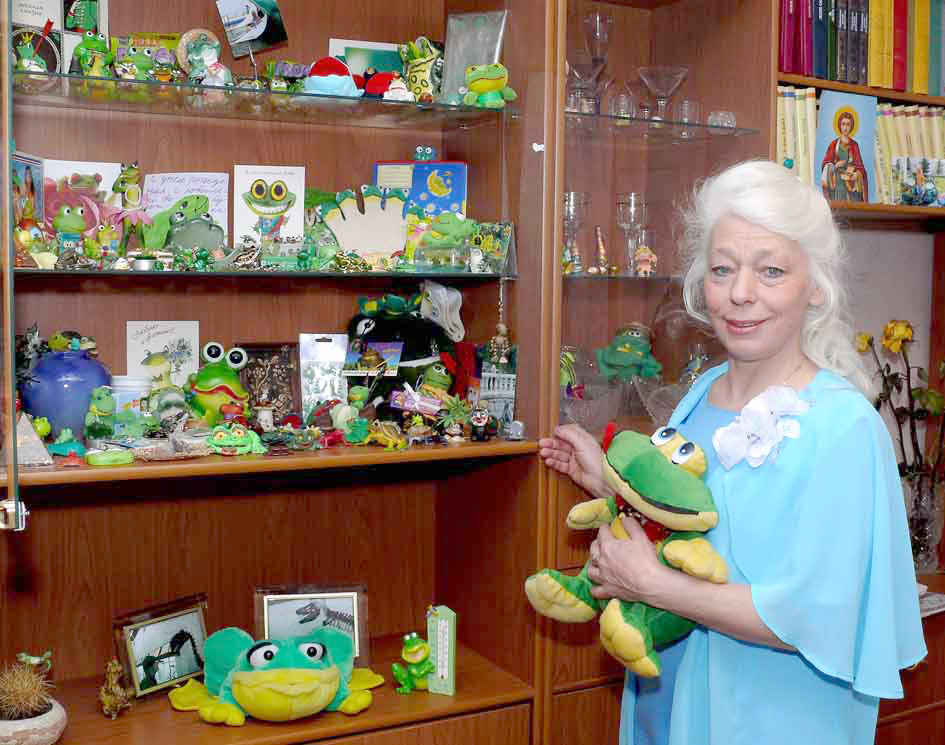 У Людмилы Бронниковой живут 283 лягушки