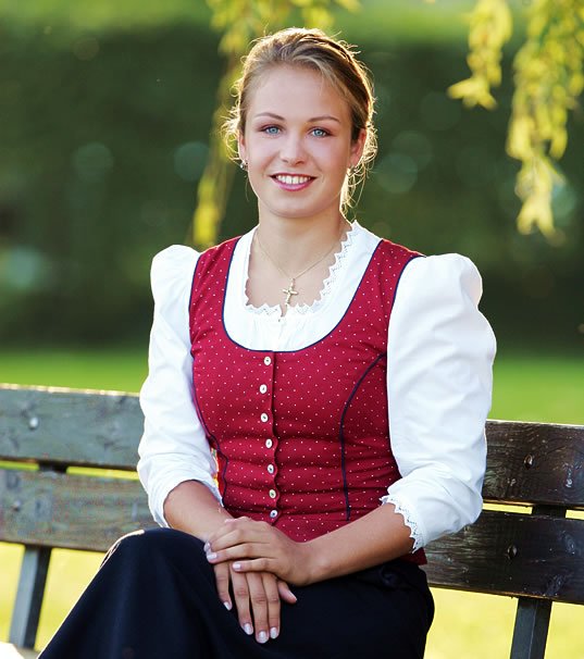 Очередная бляндинка))))