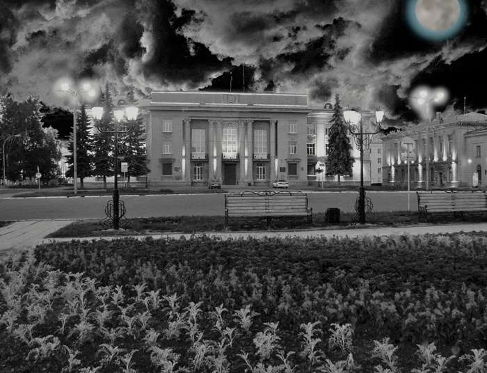 Луна-Площадь