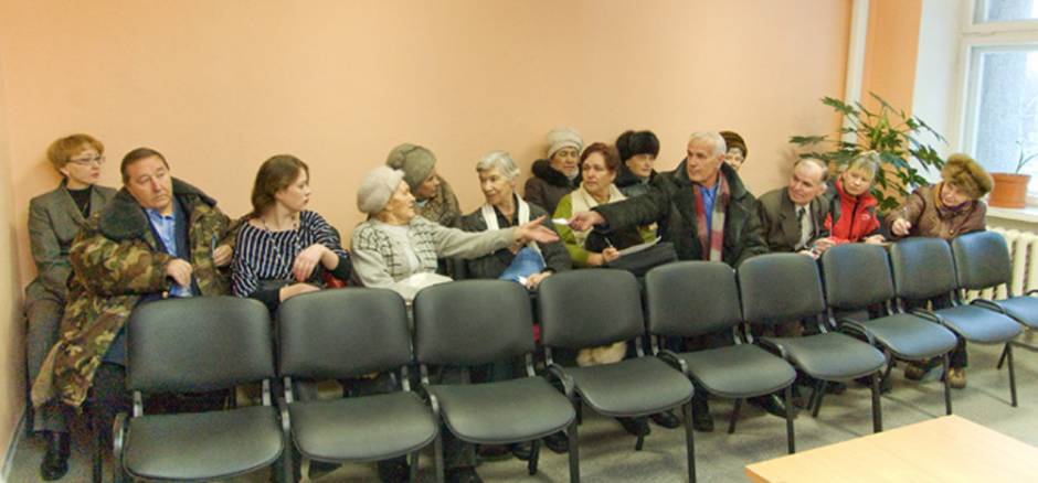 На суд по незаконному повышению квартплаты пришли в основном пенсионеры