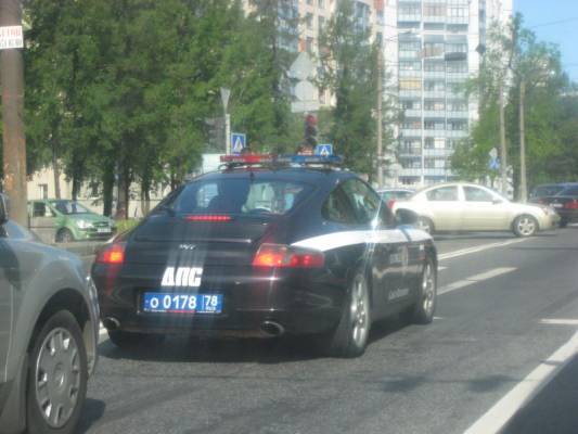 Патруль на Порше