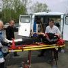 Пострадавшего водителя увозят Пострадавшего водителя увозят