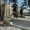 Сломанный памятник
