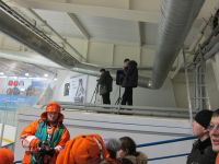 Перед первой игрой. Местное ТВ