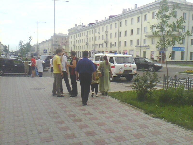 Авария возле ДНСа в 18:15 19.07.2010