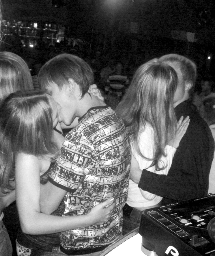 6 сентября целовалась вся «Победа»