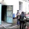 Жильцы подъезда уже не раз жаловались на мелкие поджоги
