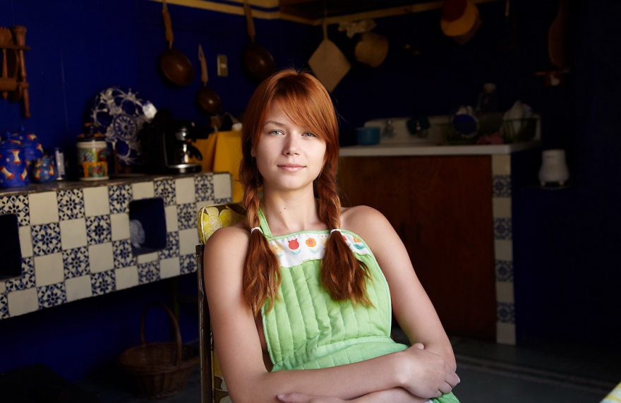 Очередная рыжая)))