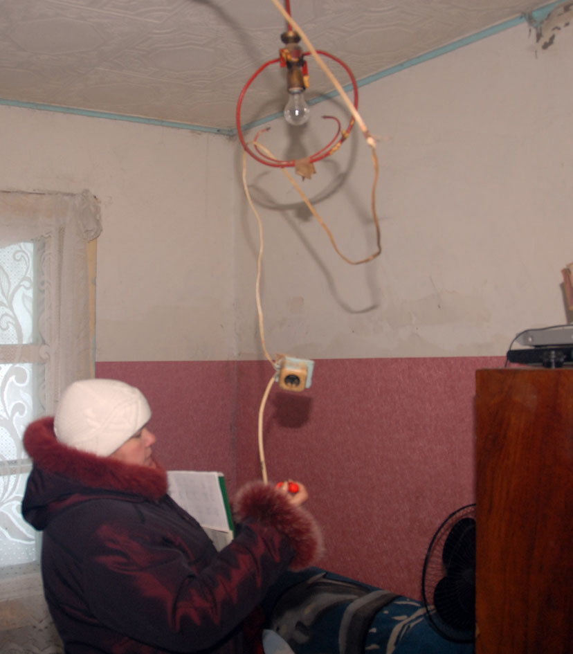 Чем больше народ отрезают от света, тем чаще он придумывает собственные способы, как его получить