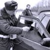 Даже при обычной бесцветной целлофановой пленке светопропускание не соответствует нормам, прописанным в ГОСТе