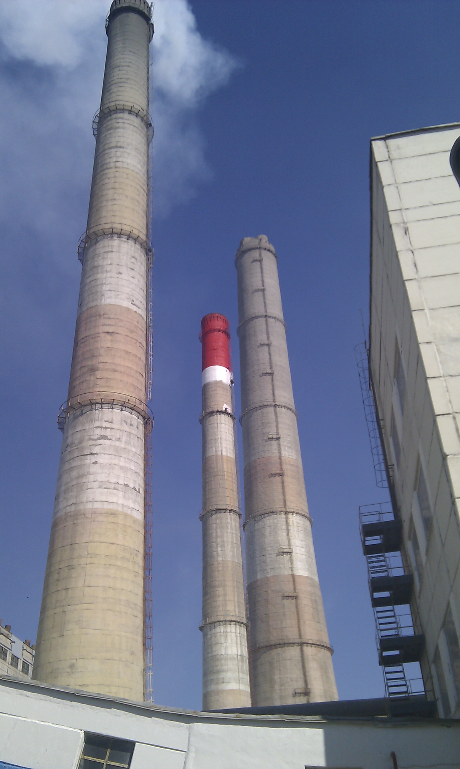 Truba no2 nachalo pokrasa))))