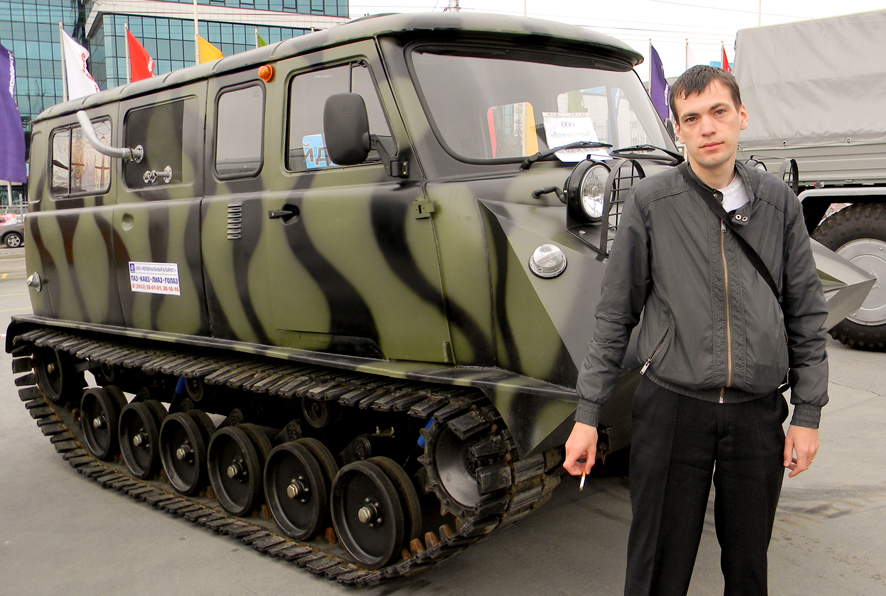 Купить себе УАЗик что ли?