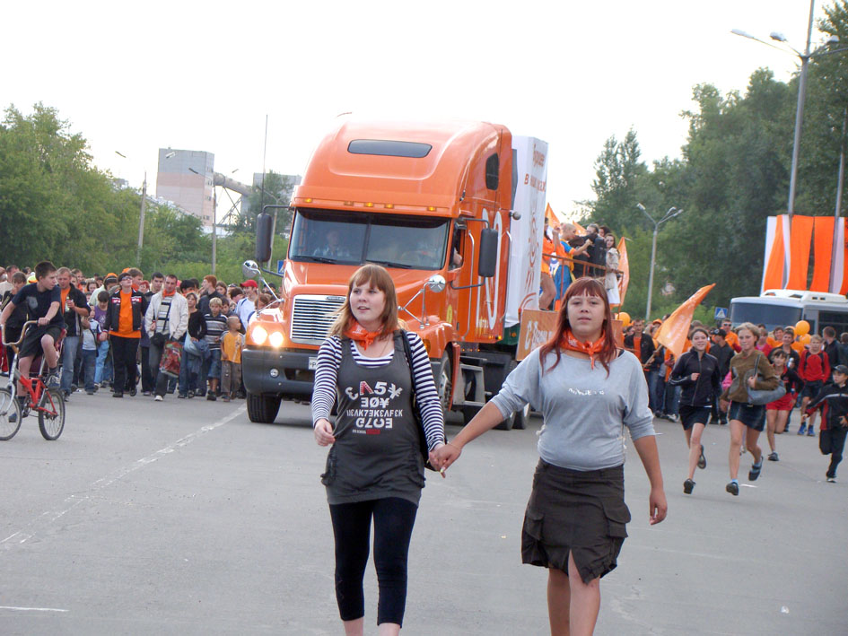 Выборы для народа - это развлечение. Плакать, как правило, начинают после них