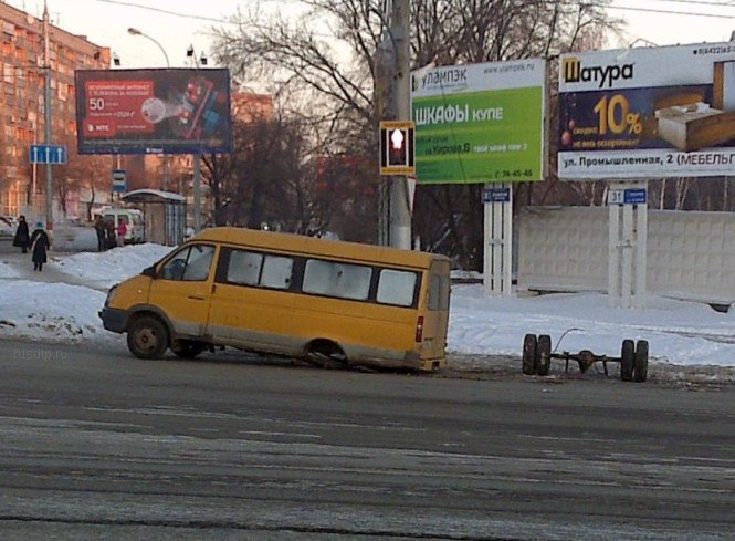 В Ульяновске у Газели отвалился задний мост