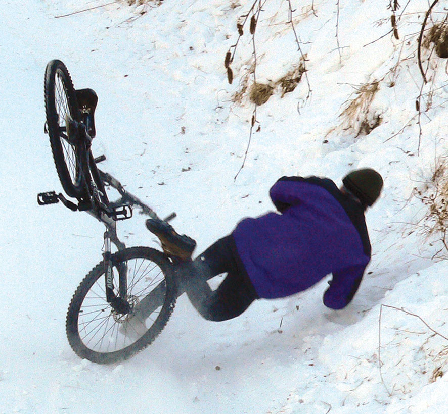 Велик - хороший транспорт. Но неустойчивый. Особенно в лесу